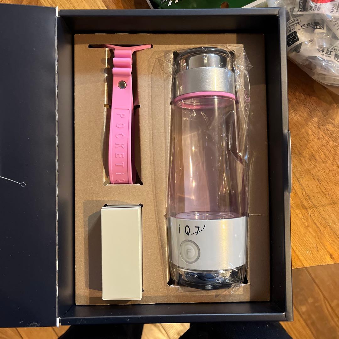 【新品】FLAX iQ7 炭酸水メーカー ホワイト/ピンク