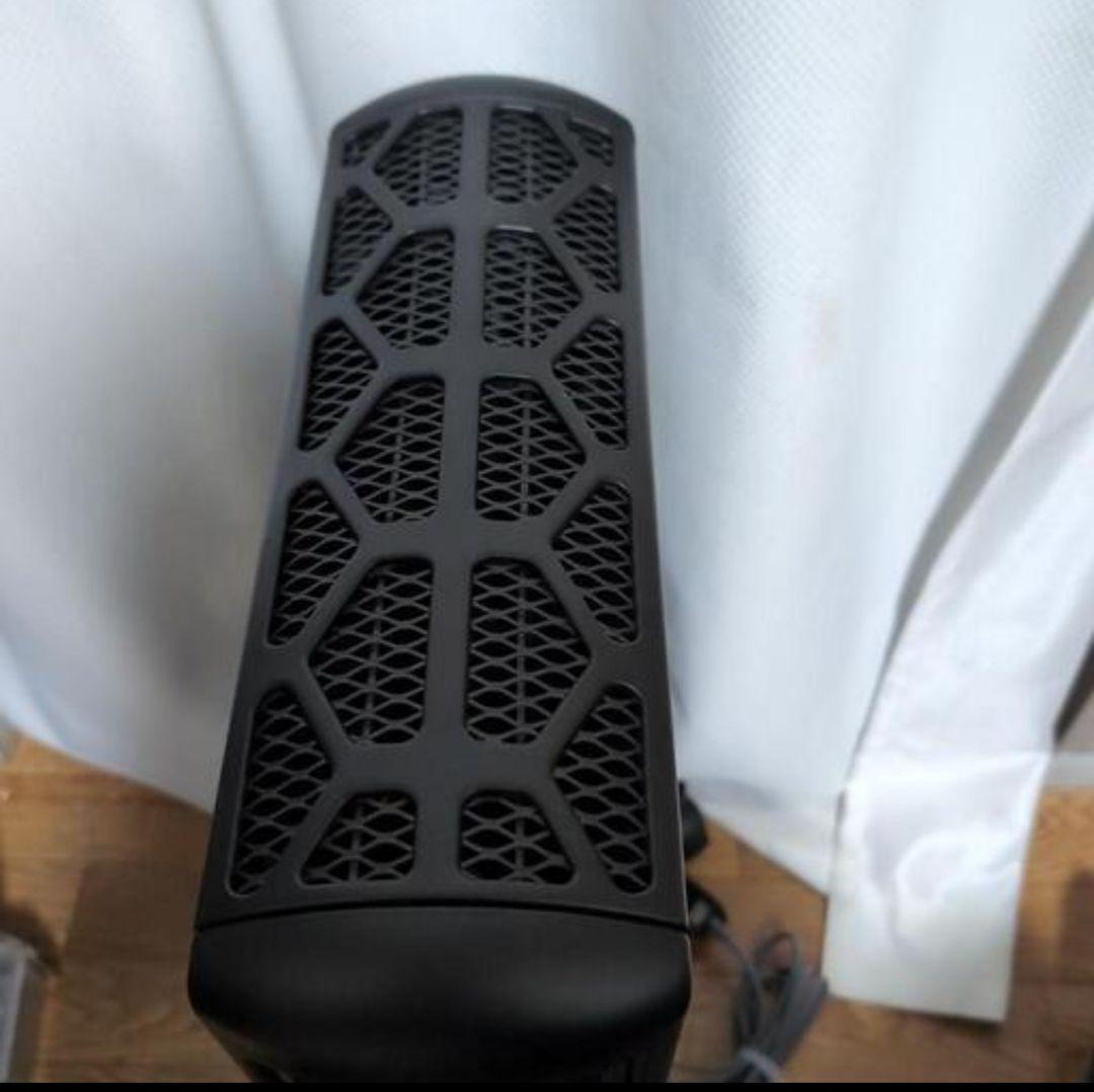 MDHS12-PB　デロンギ　オイルレスヒーター