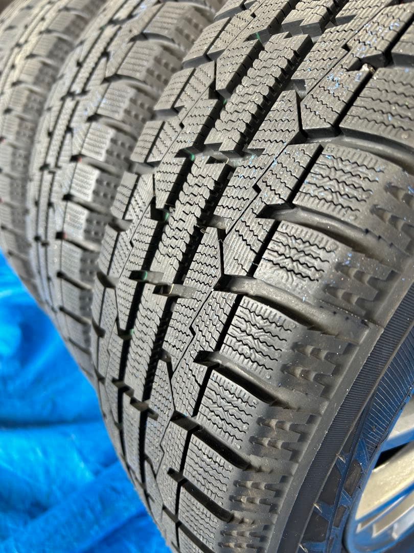 185/60R15 スタッドレス4本セット　シエンタ等に！2023年製造　バリ山