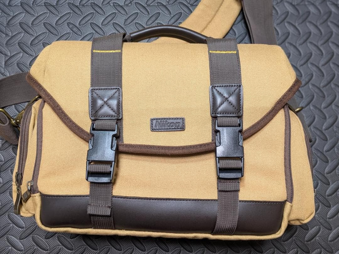 AF-S DX NIKKOR 18-200mm　本体セット　ニコン　nikon