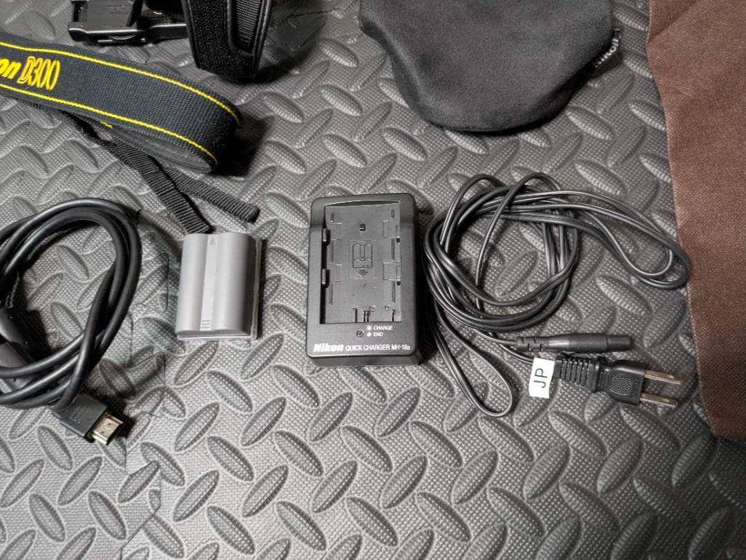 AF-S DX NIKKOR 18-200mm　本体セット　ニコン　nikon