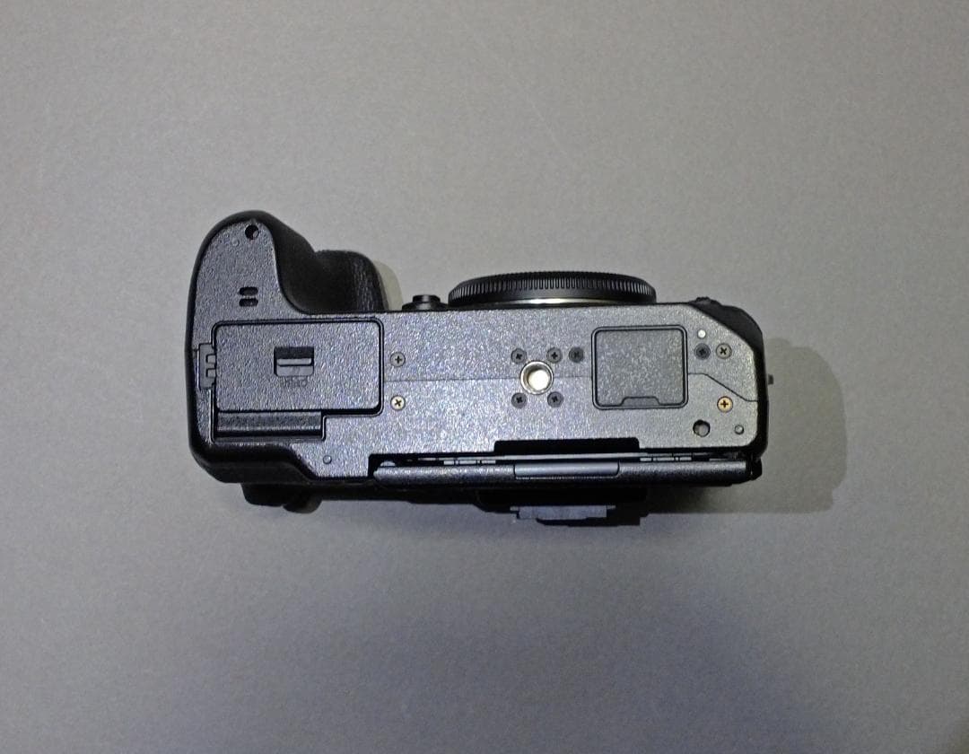 FUJIFILM X-H1 ミラーレス一眼