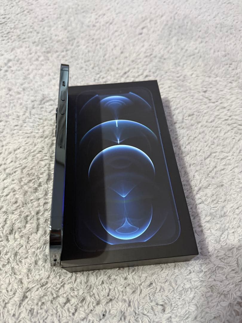 Apple iPhone 12 Pro max パシフィックブルー 本体