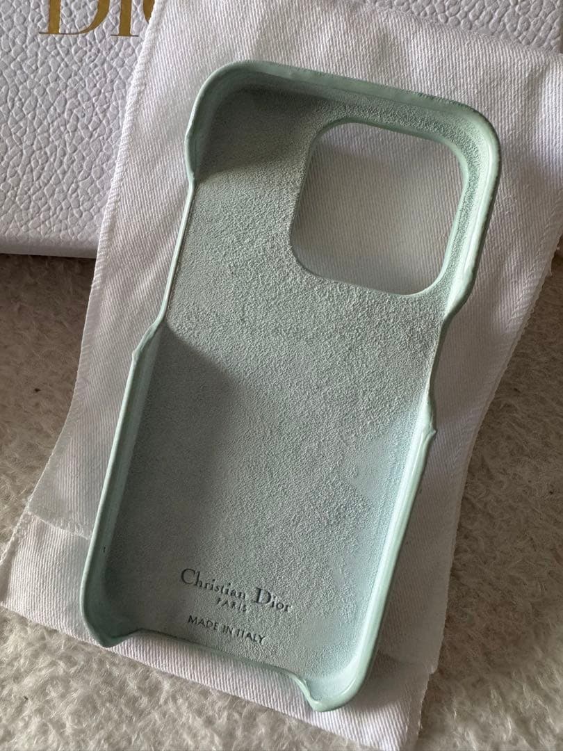 【日本限定】 Lady Dior iPhone15Proケース