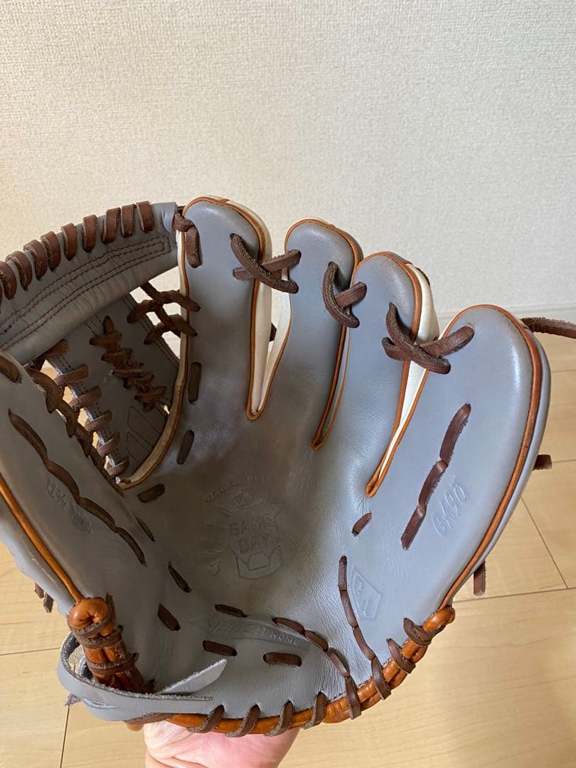 グラブワークス　投手用軟式　グラブ 鍋鍋ジロジロ