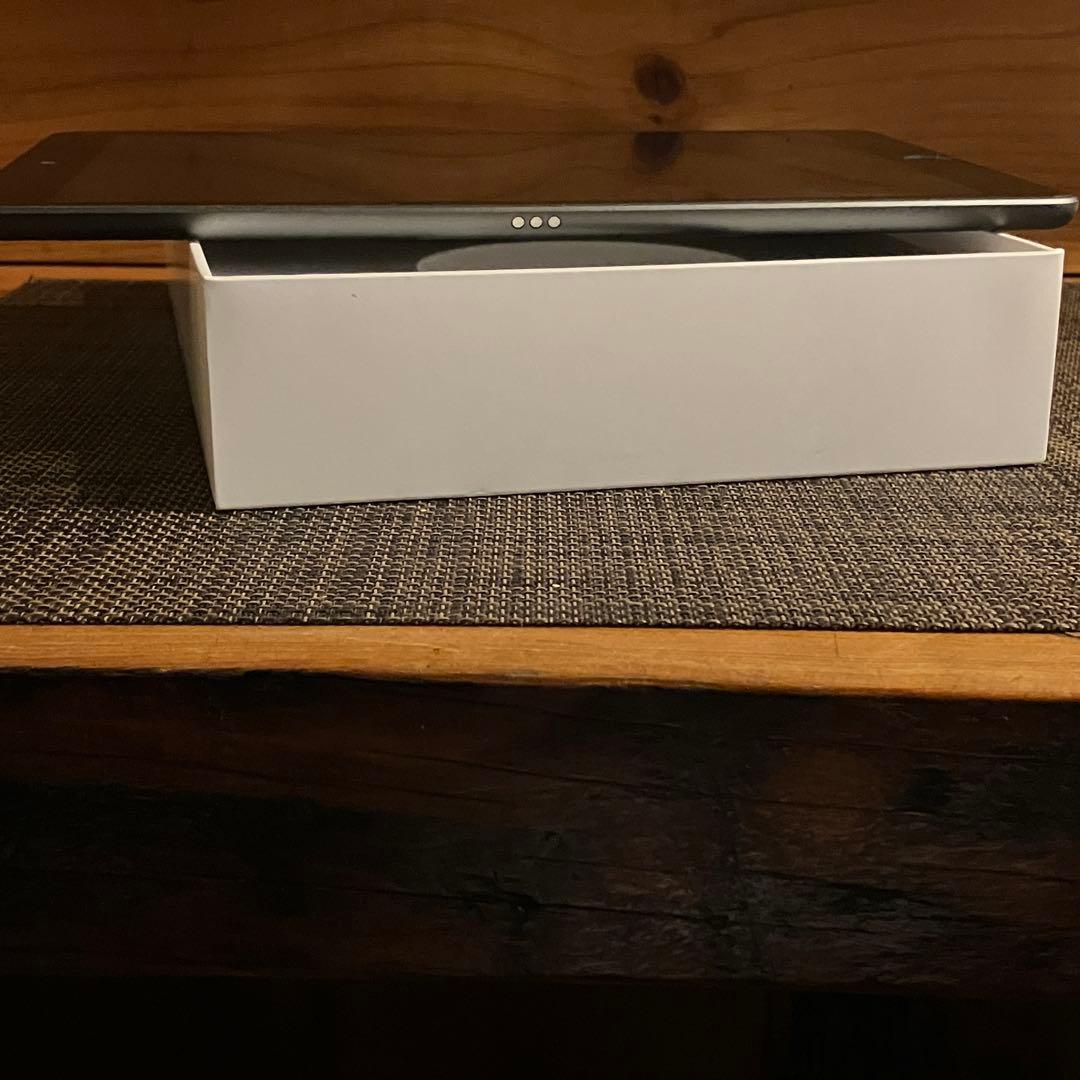 iPad 第7世代 128GB Wi-Fiモデル バッテリー97%箱あり 初期化