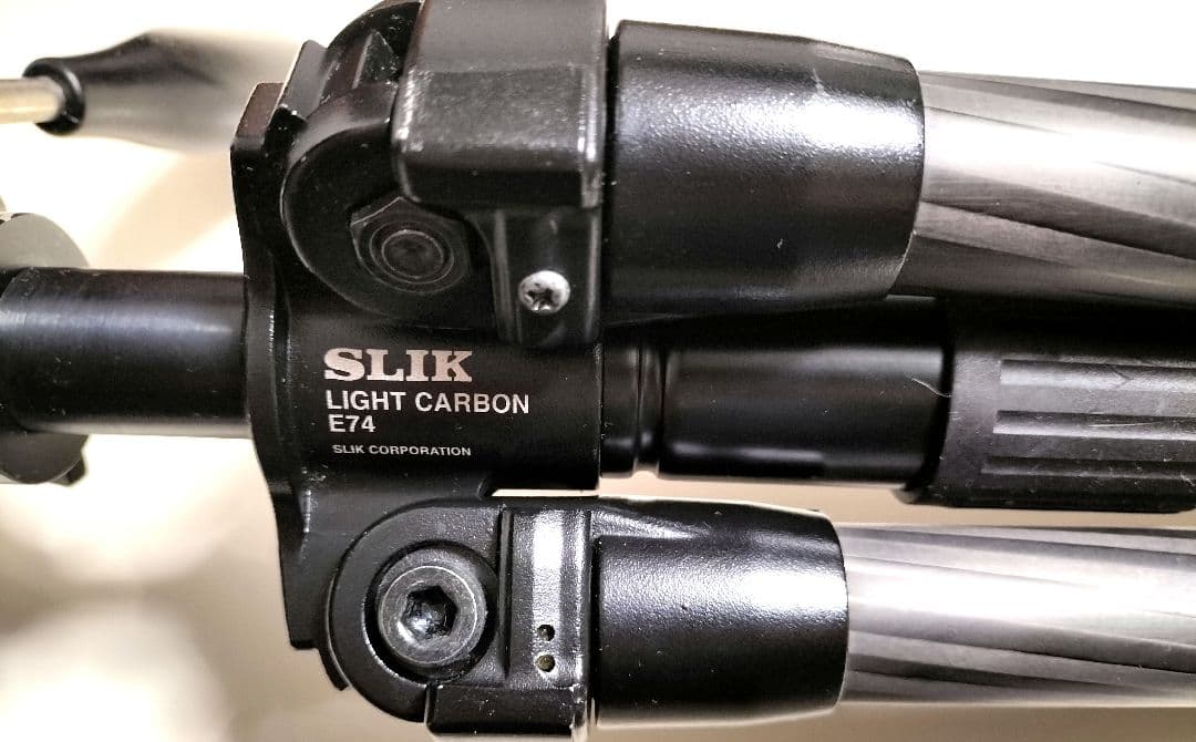SLIK（スリック） カーボン三脚 E74 4段