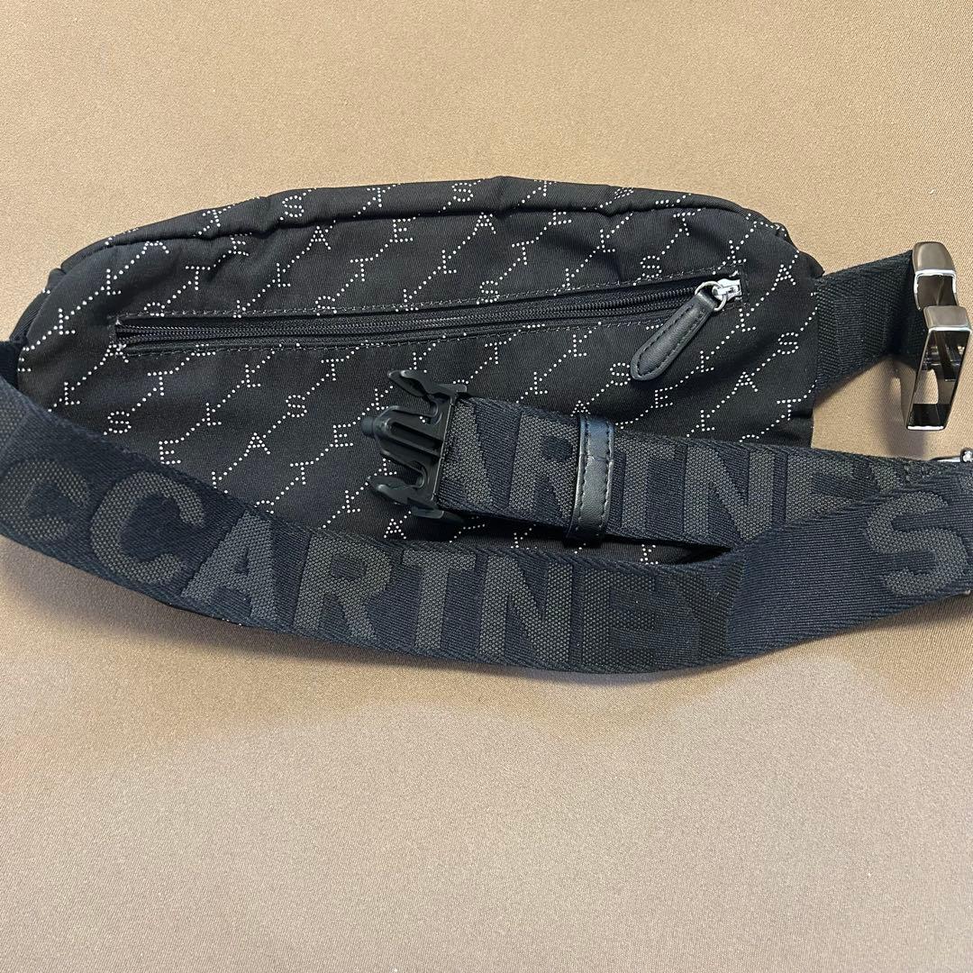 ステラマッカートニー　ボディバッグ　ナイロン　総柄　ブラック 黒