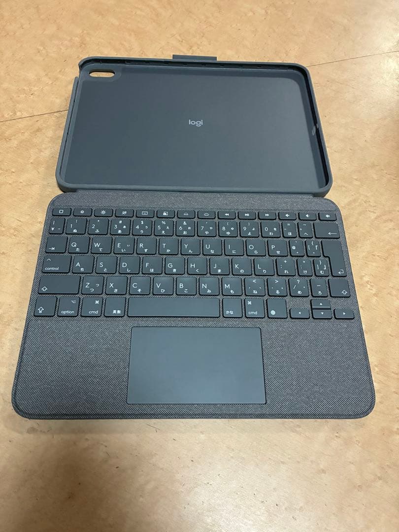 【美品】Logicool Combo Touch（第10世代用iPad用カバー）