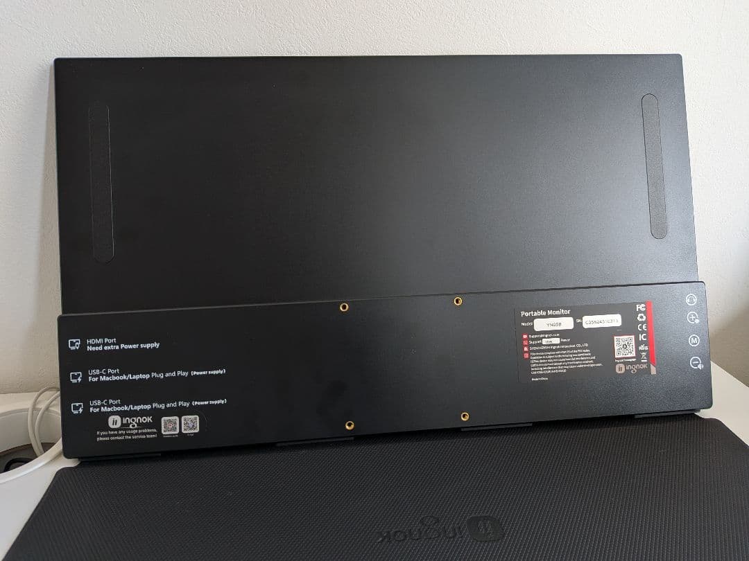 ingnok ポータブルモニター 18.5インチ