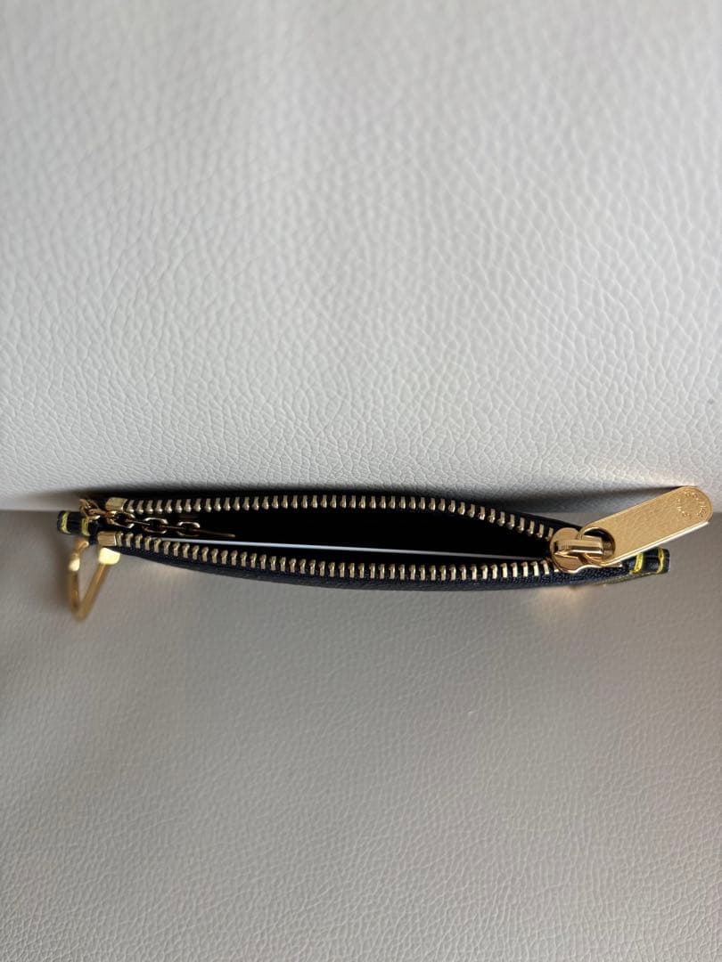 ルイビィトン　キーケース　カードケース　未使用　黒　やぎ革　付属品完備