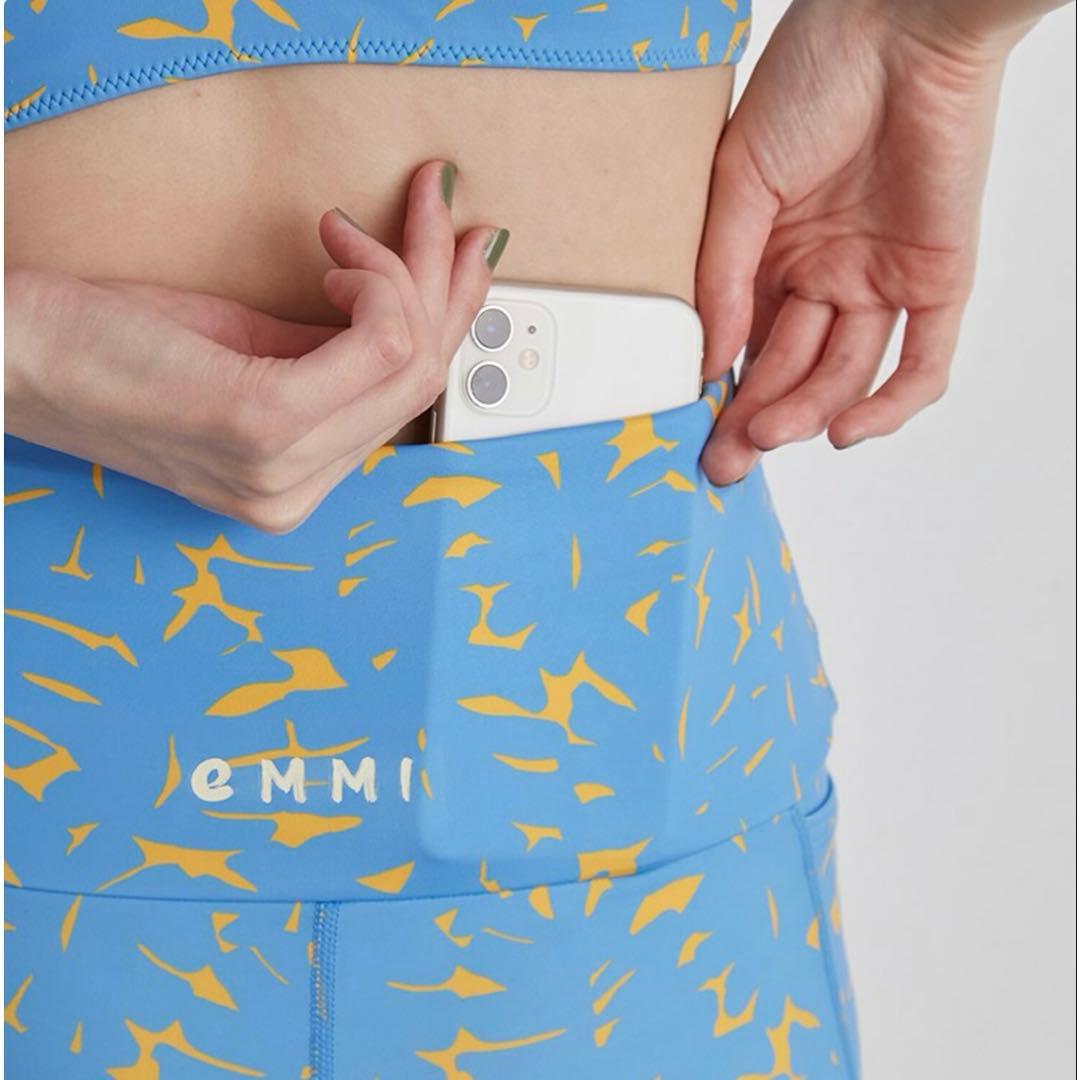 emmiyoga エミヨガ ボタニカルアートプリントレギンス