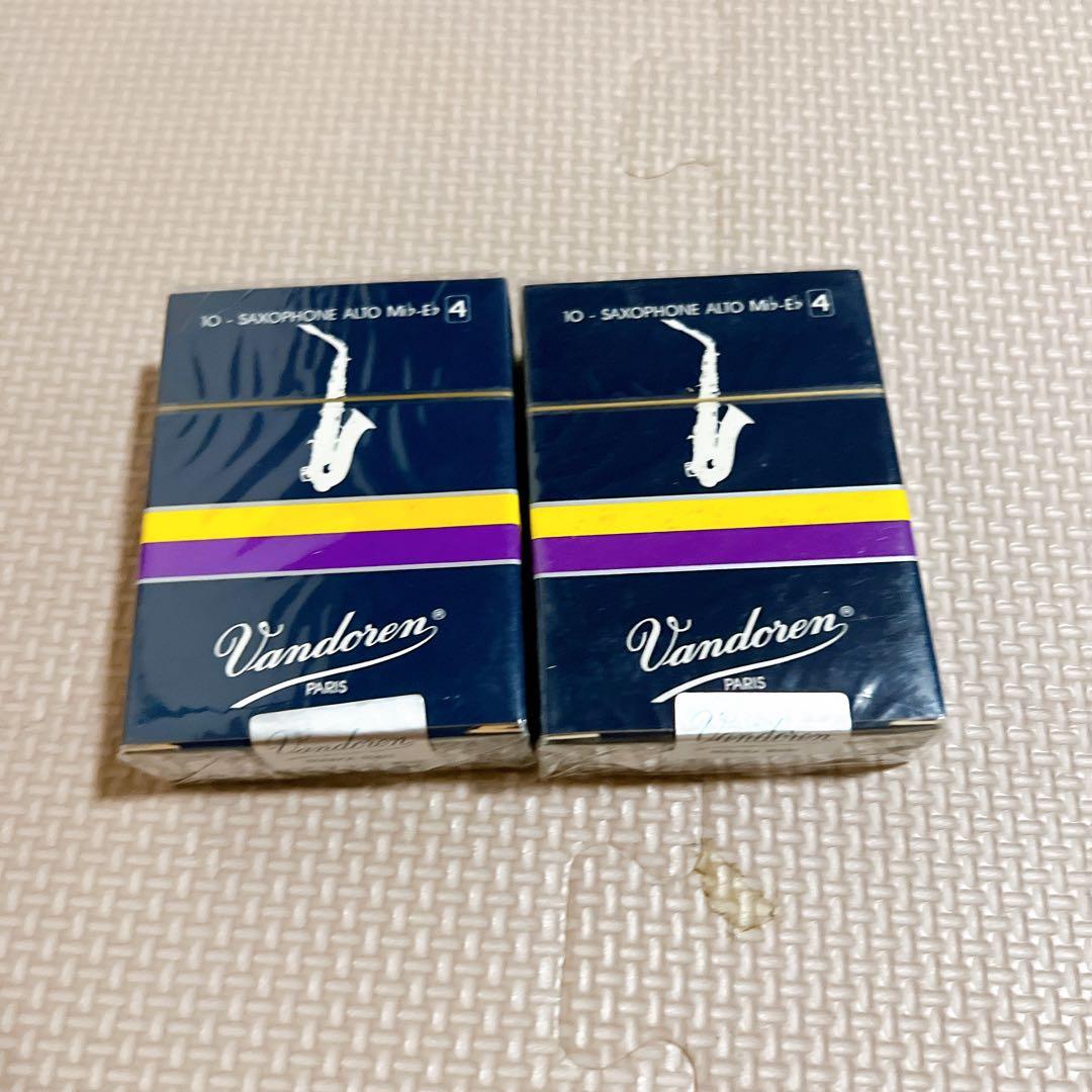 バンドレン　vandoren アルトサックス　リード 4番 10枚入り　9箱