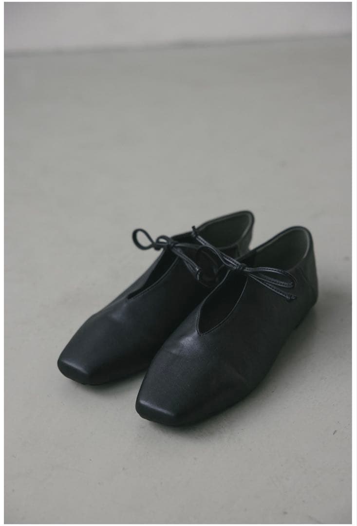 【新品】新作！！レースアップフラットシューズ　STYLEMIXER 黒　Ｍサイズ