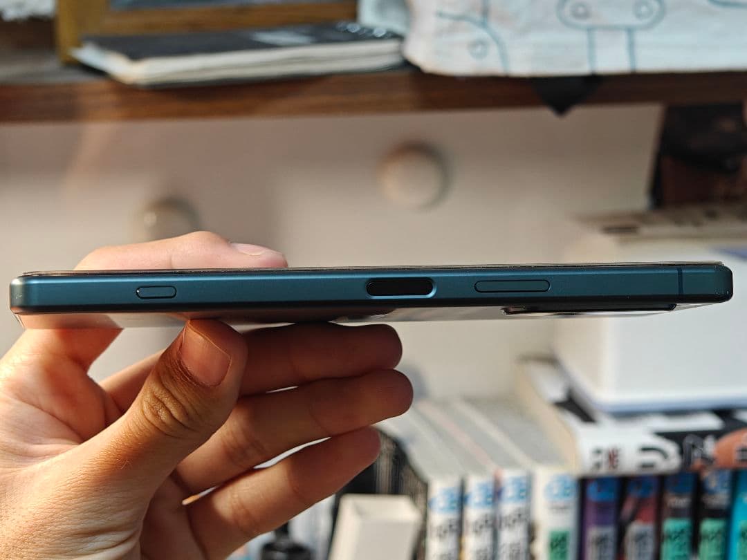 Xperia 5 iv グリーン 8/128 バッテリー良好ケース付き