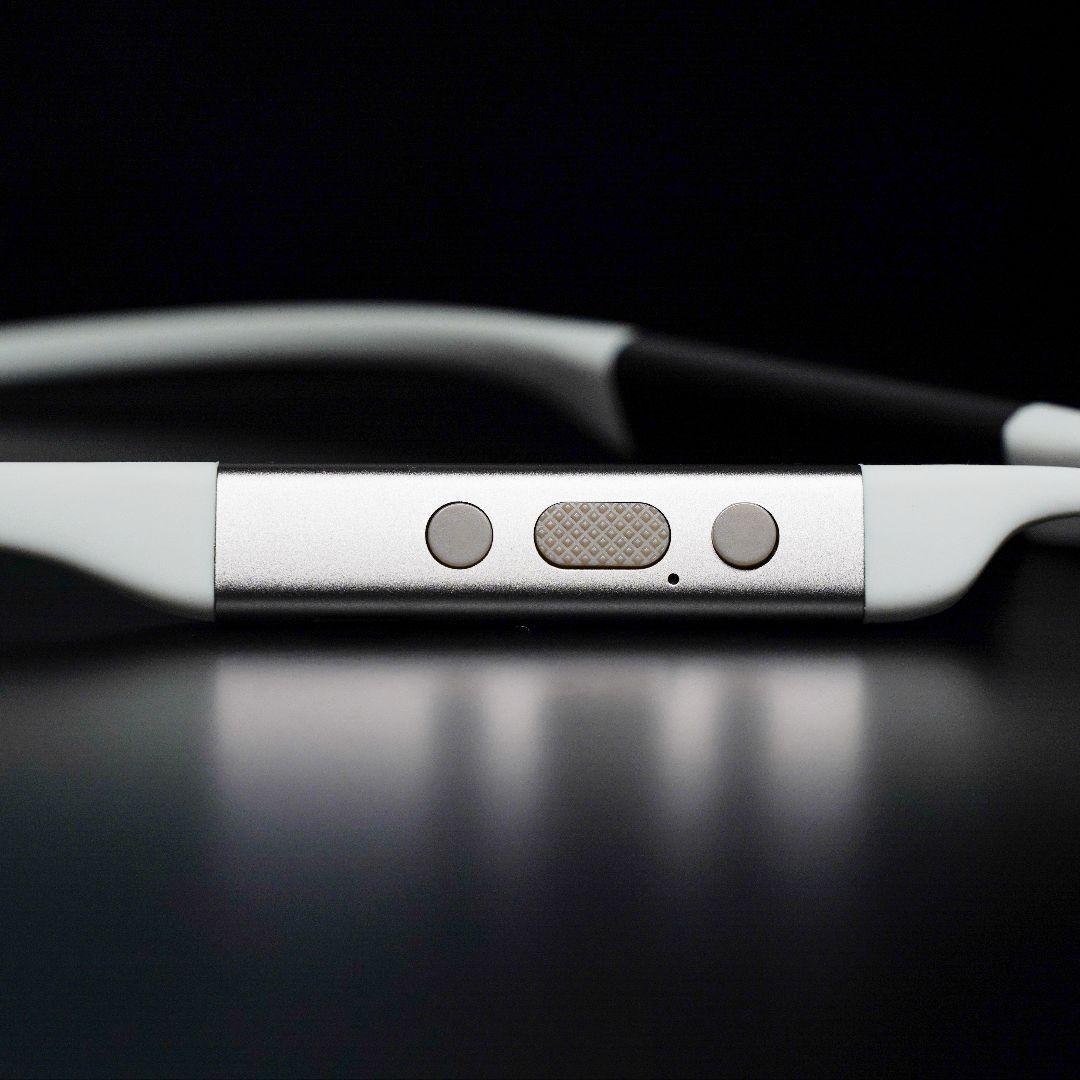 イヤホン Bowers & Wilkins PI4