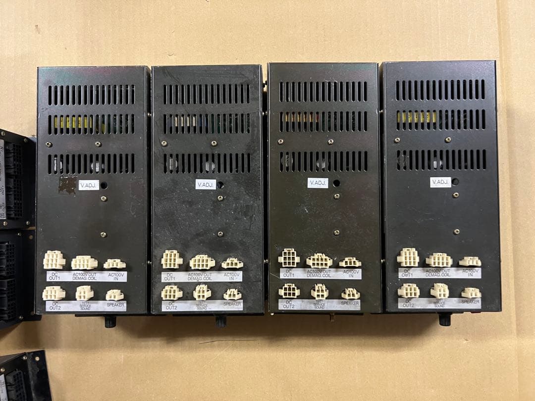 セガ電源　アストロシティ用などジャンク８本