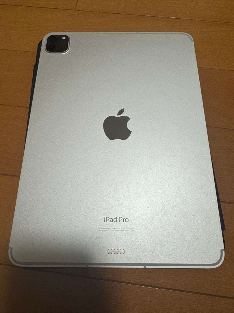E*︎様 iPad Pro 11インチ シルバー 本体
