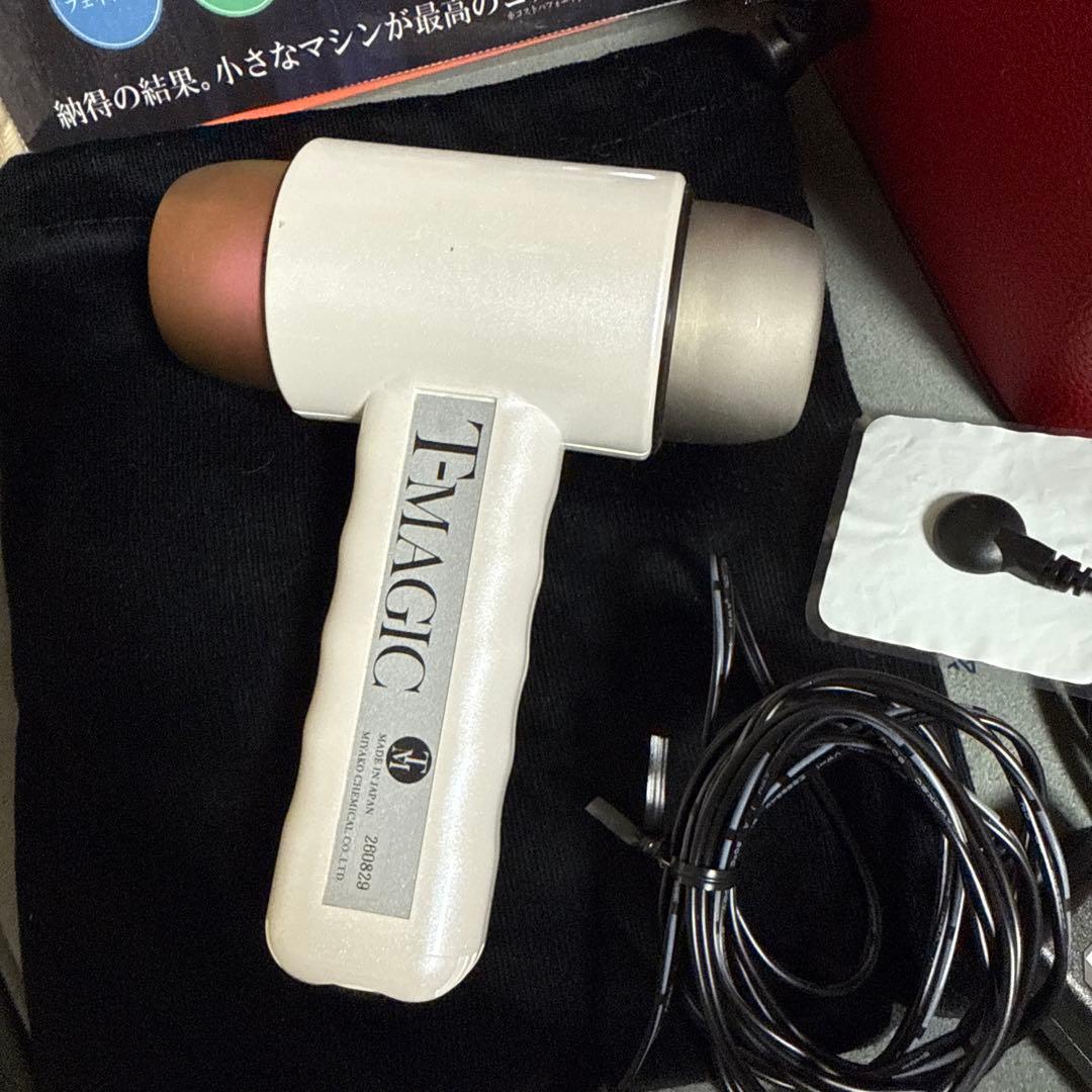 T-MAGIC 美顔器 EMS機能付き