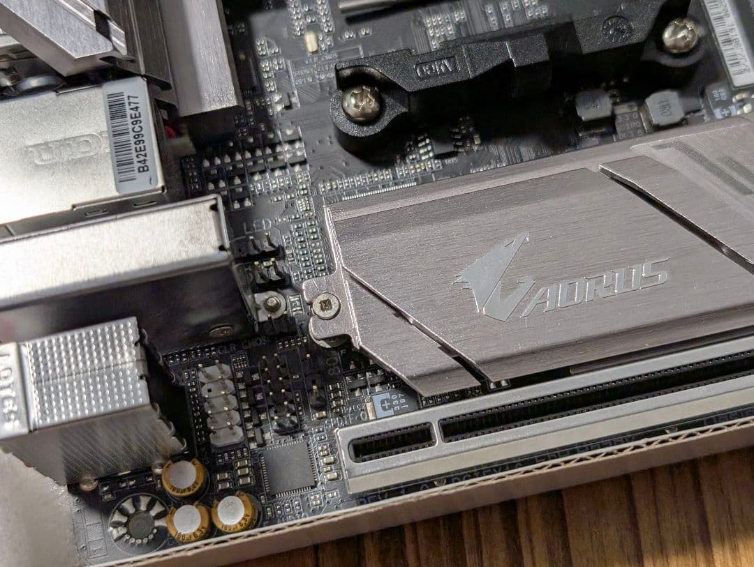 マザーボード GIGABYTE B450i AORUS PRO WIFI Mini-ITX