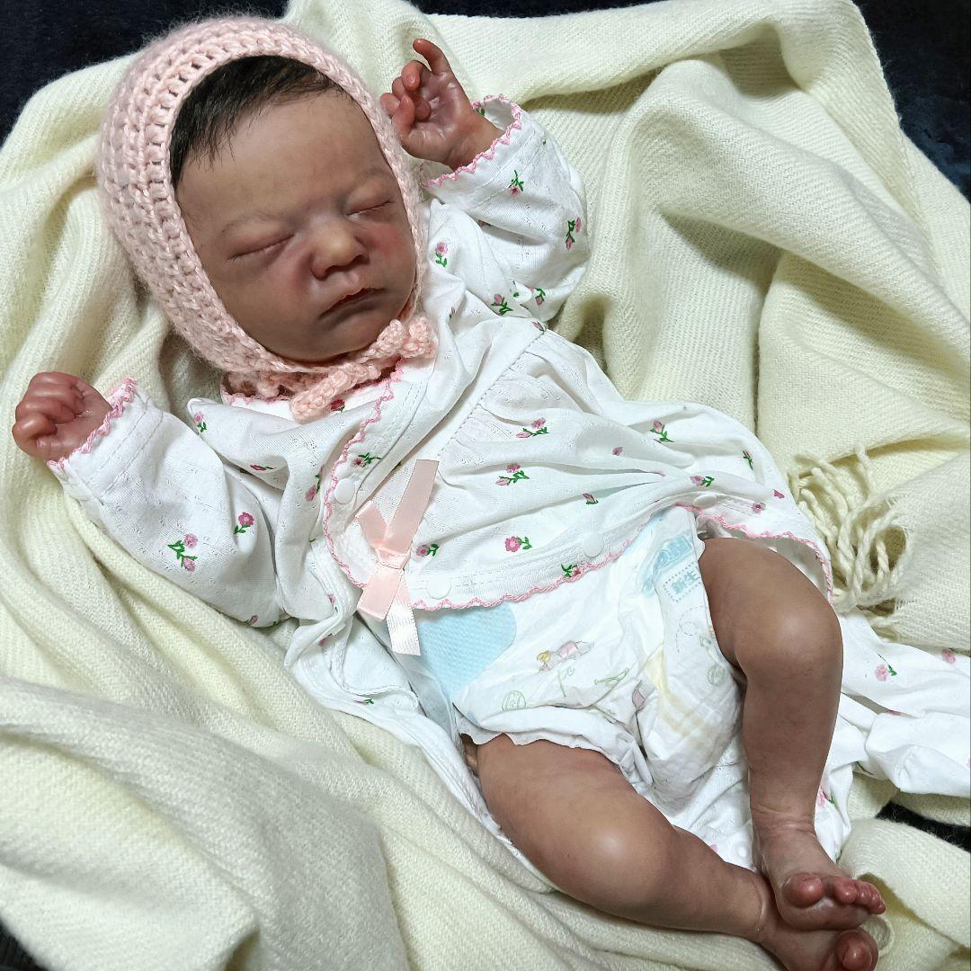 専用リボーンドール（48cmベビー）シャーロットちゃん