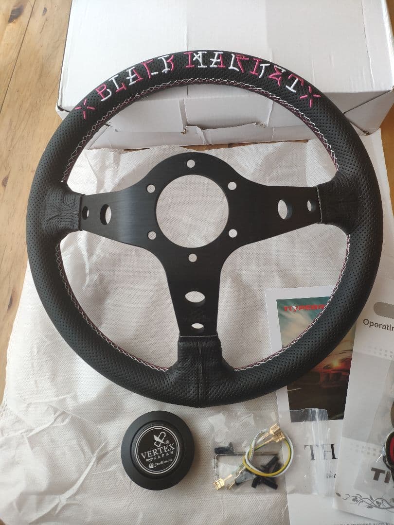 新品・未使用 VERTEX SPEEED パンチ革 シルバー＆ピンクステアリング