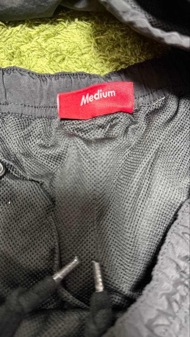 ち*♡様 SUPREME ブラック ナイロンジャケット・パンツセット