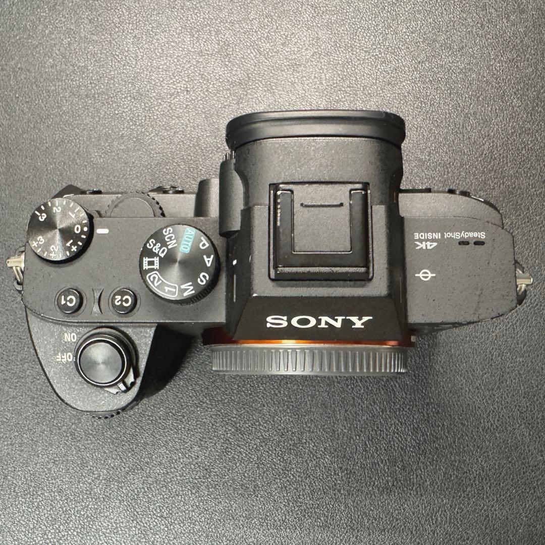 【美品】SONY α7 III（ILCE-7M3） [ボディ] おまけ付き