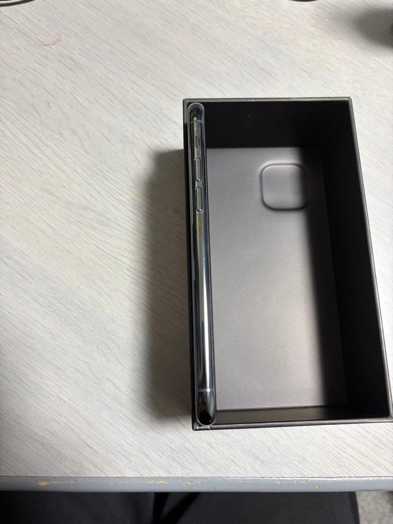 iPhone11Pro ミッドナイトグリーン　最大容量83%