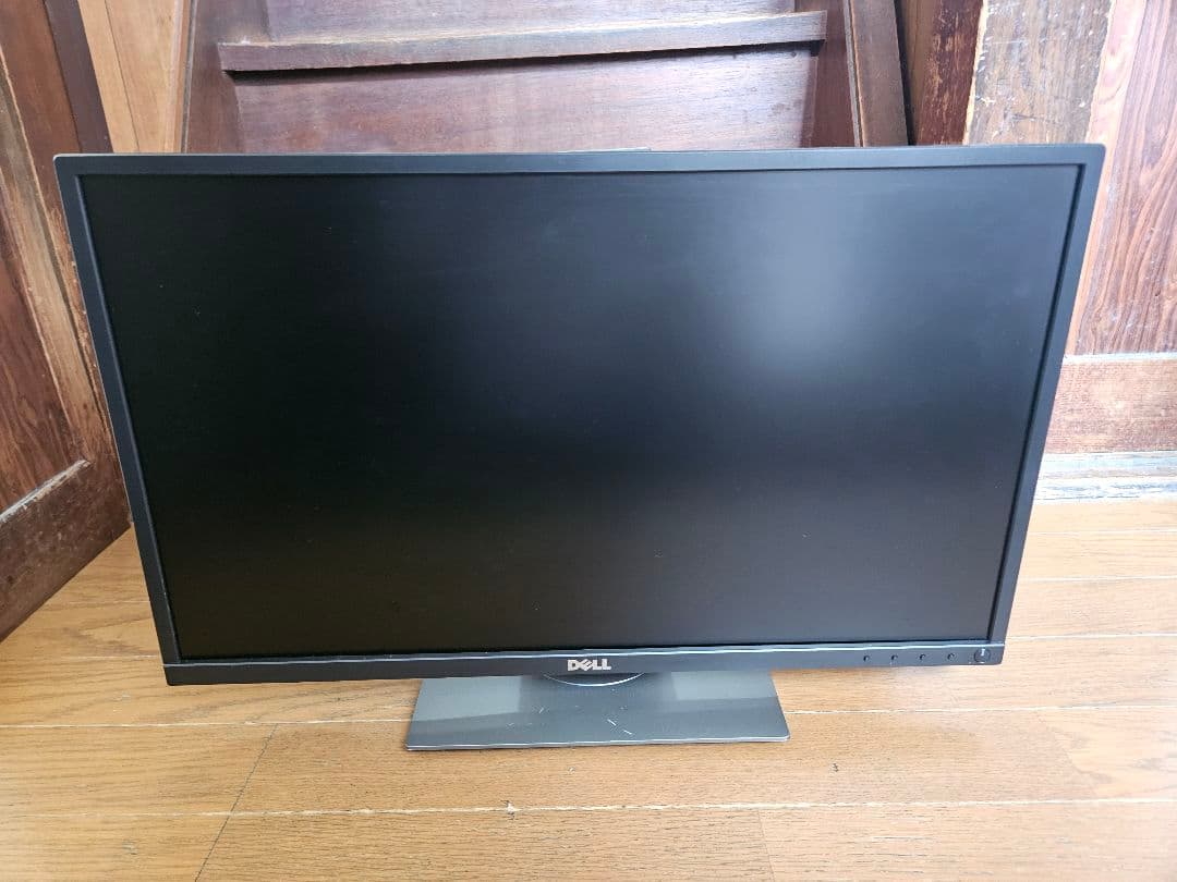 【中古品】DELL 23インチ IPSパネル モニター 本体