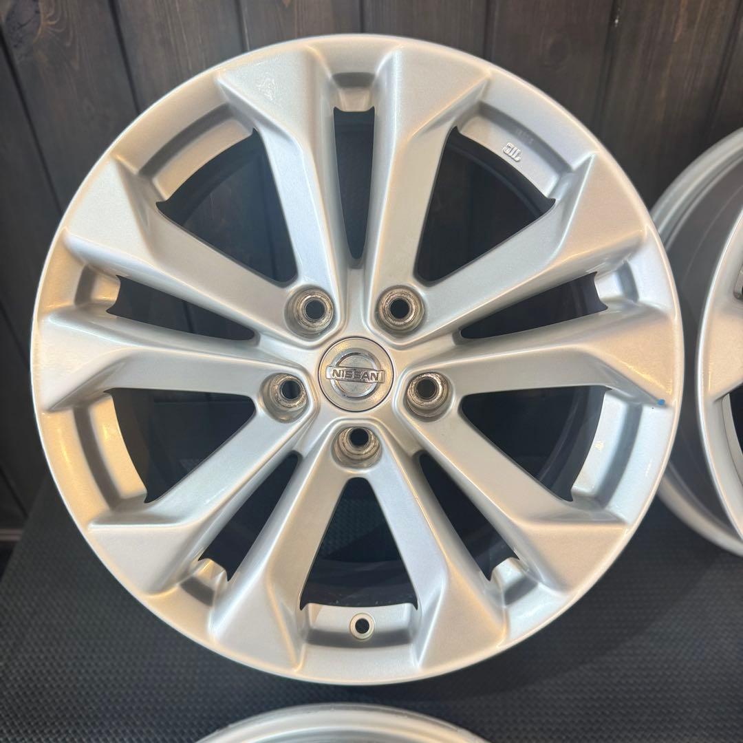 美品！NISSAN純正　エクストレイルT32　17インチホイール　4本！