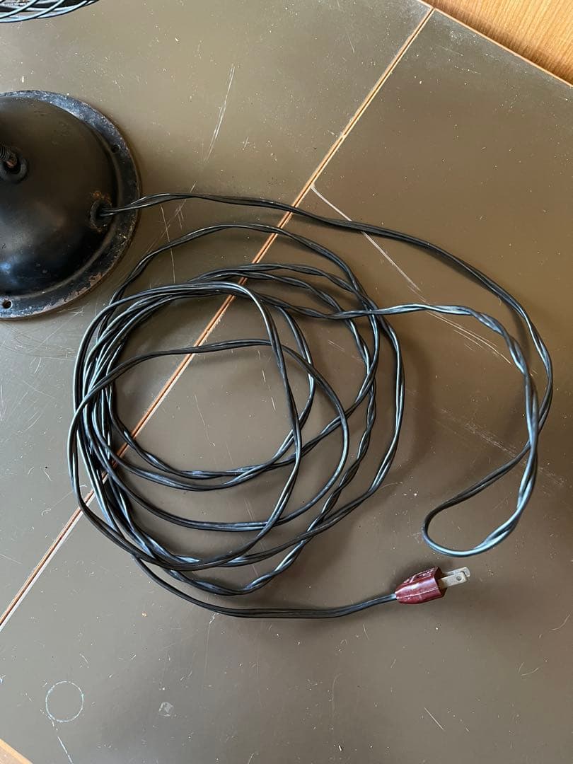 扇風機 芝浦製作所　昭和風　クラシック 黒　ヴィンテージ　レトロ