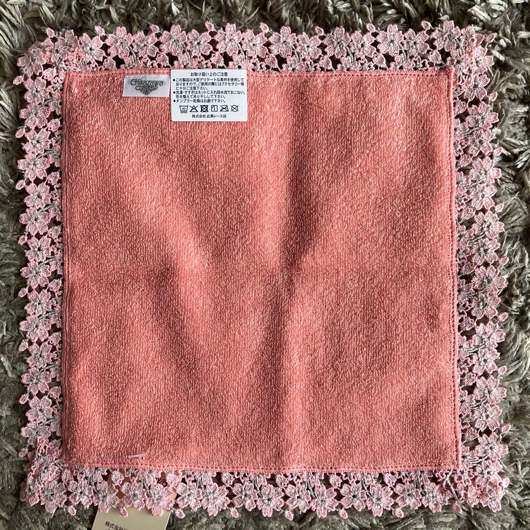 ピーチ　桜　苺　口福ボックス　婦人画報別注　 近沢レース　ハンカチ　花より団子