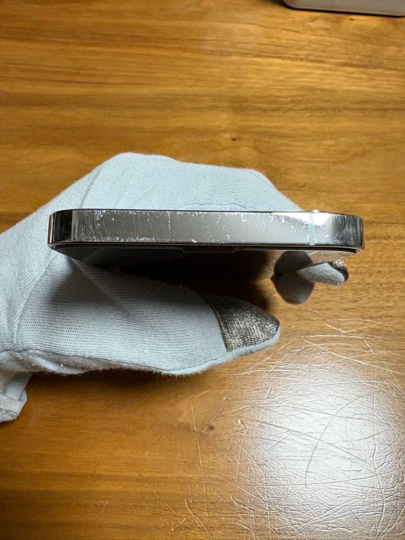 iPhone 12 pro 256GB シルバー 画面割れ・背面割れ無し