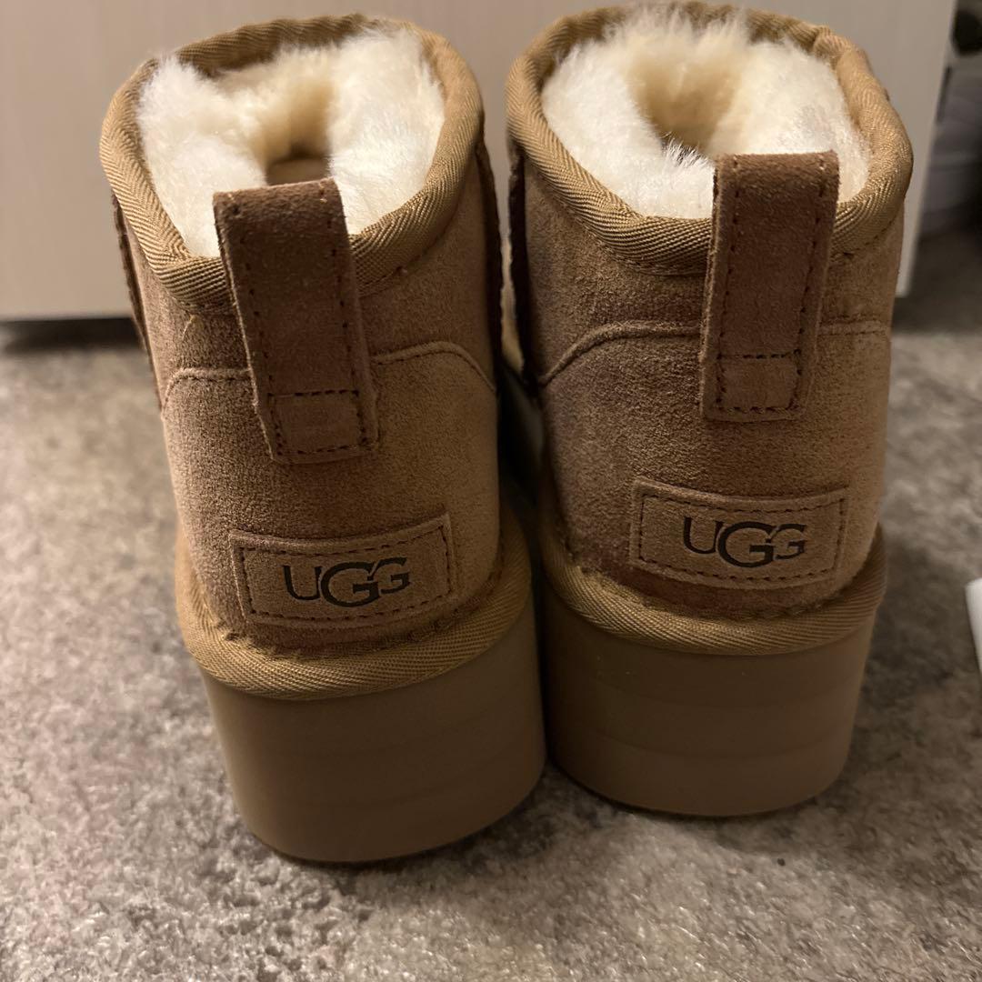 UGG ムートンブーツ 厚底ムートンブーツ 厚底 アグ ショートブーツ　23cm