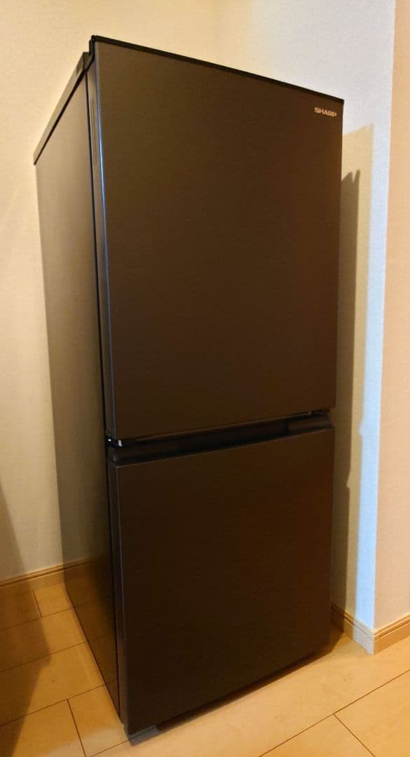 シャープ(SHARP) 冷蔵庫 SJ-D15J-H【美品】