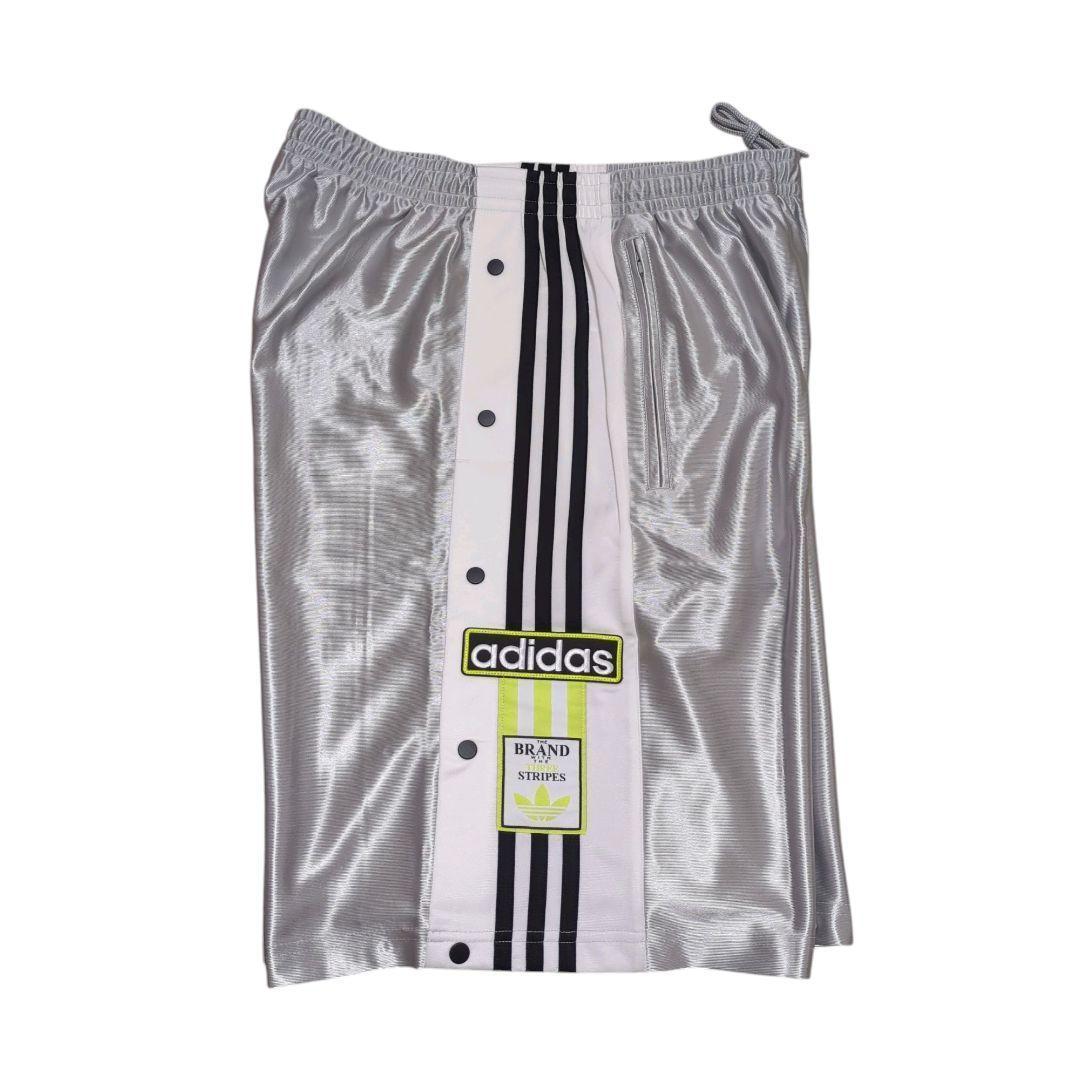 【М】アディダス シーズン 2 メガブレイク ハーフパンツ 男女兼用✨新品✨