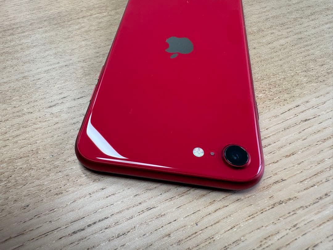 Apple iPhone SE (第2世代) レッド 本体