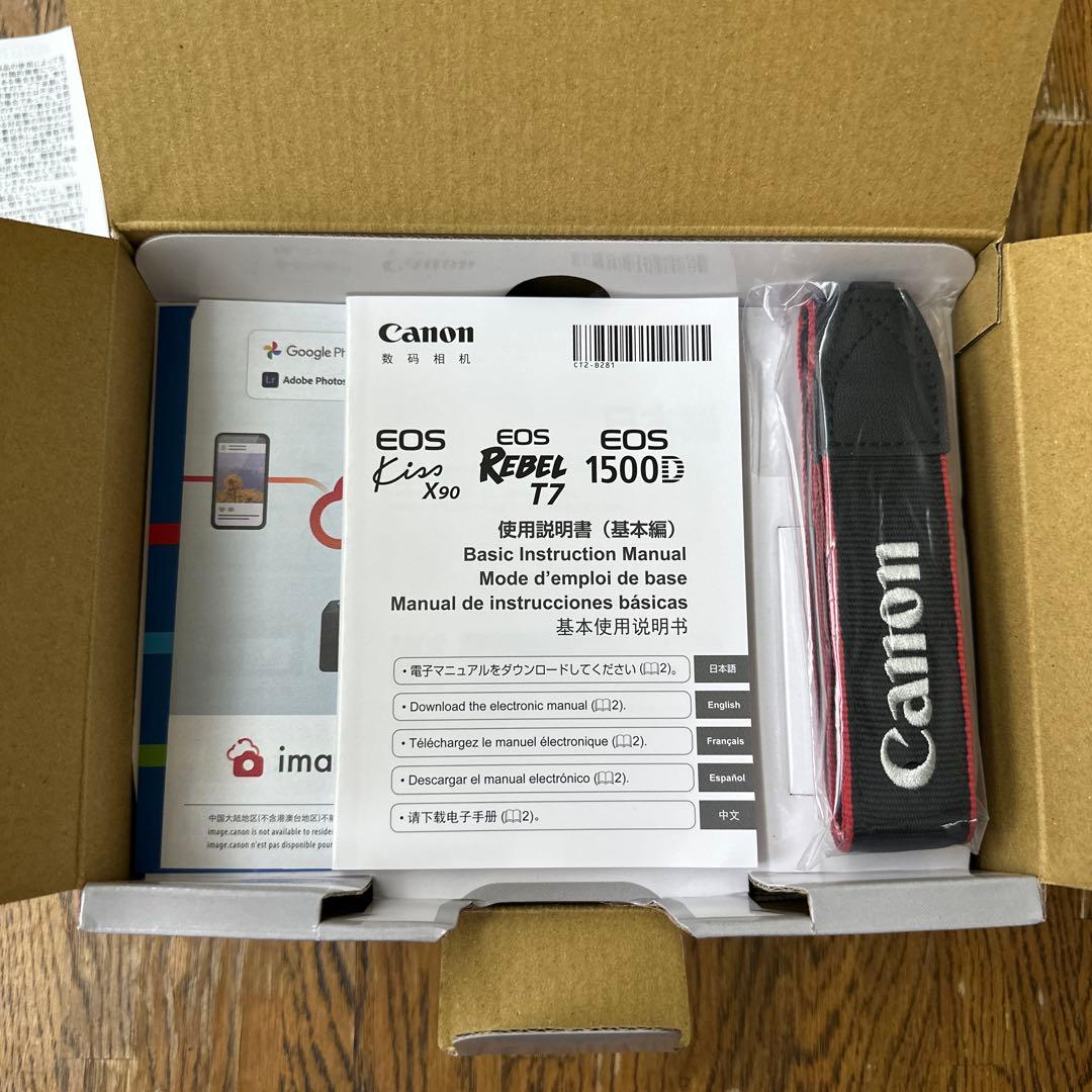 新品未使用キヤノンEOS Kiss X90 EF-S 18-55 IS SD２枚