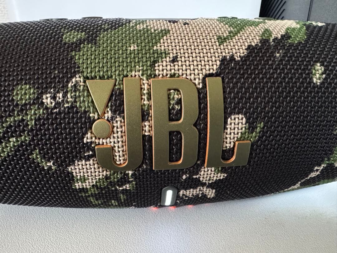 JBL Charge 5 ワイヤレススピーカー