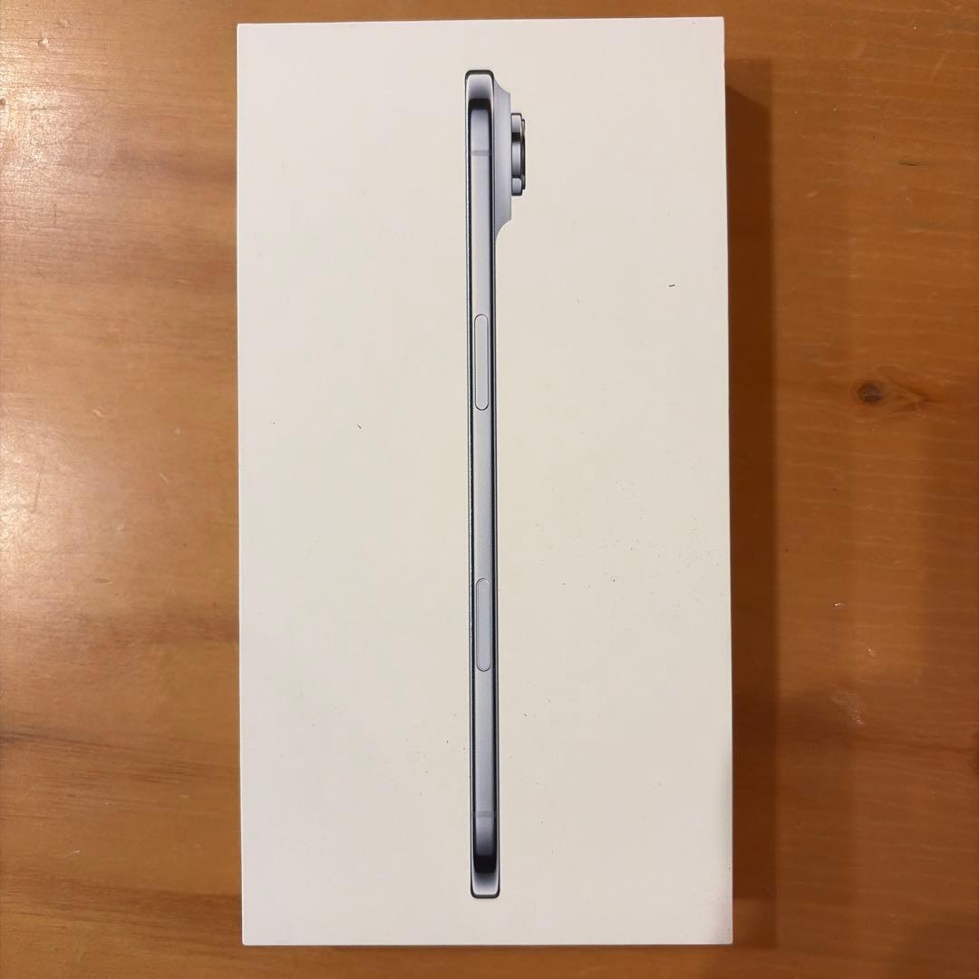 新品・未開封 iPhone17Air 512GB SIMフリー スカイブルー