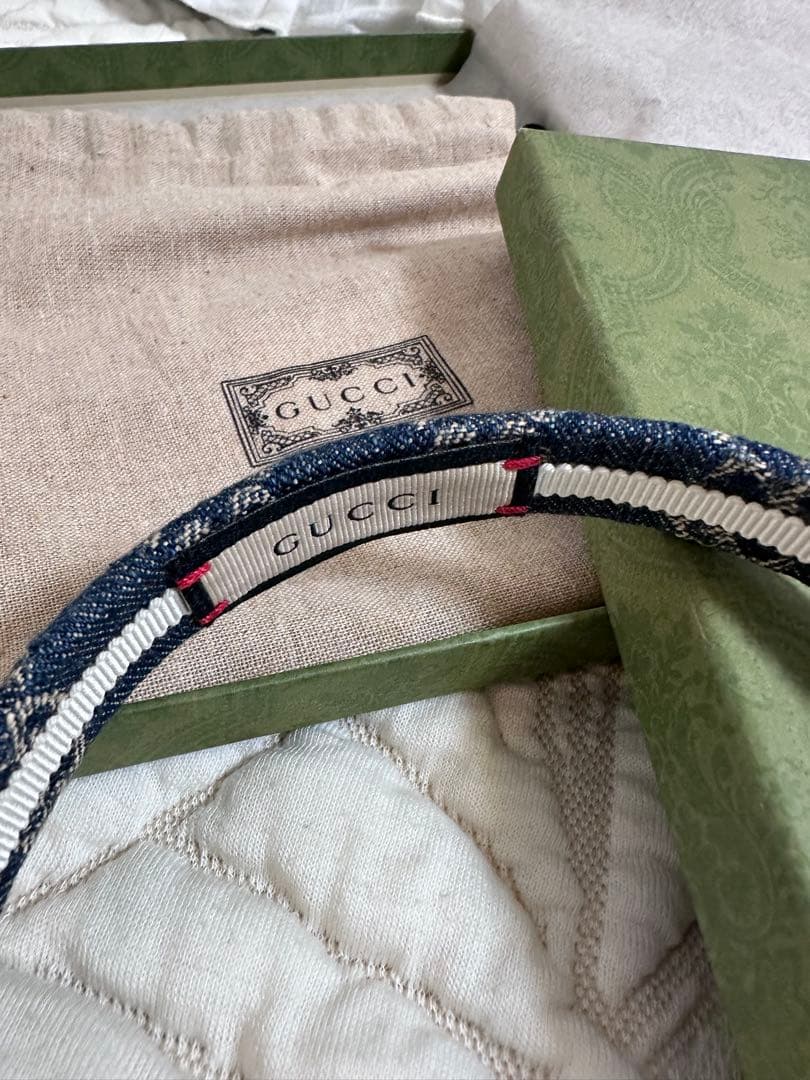 GUCCI デニムヘアバンド