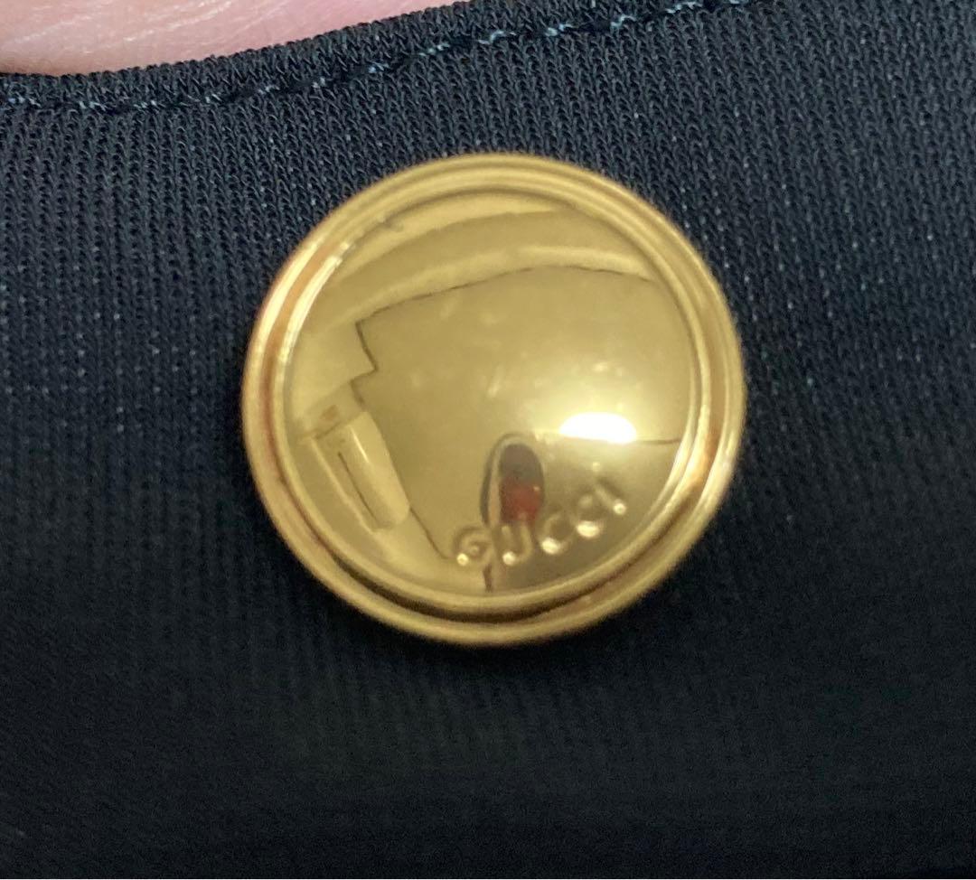 グッチ GUCCI ジャージーワンピ S ブラック パーティー 背中開き　ロゴ釦