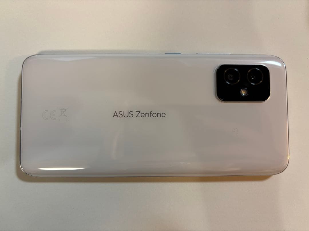 ASUS Zenfone ホワイト 本体