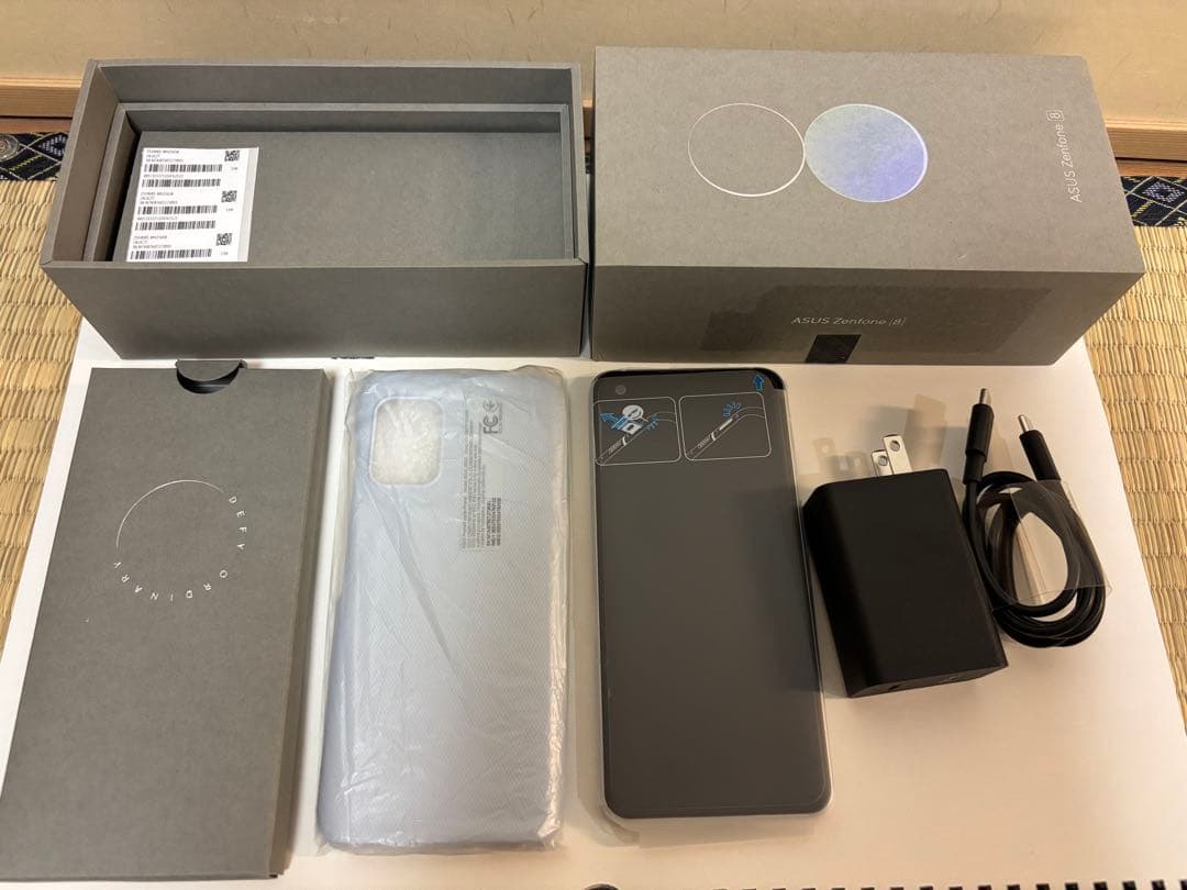 ASUS Zenfone ホワイト 本体