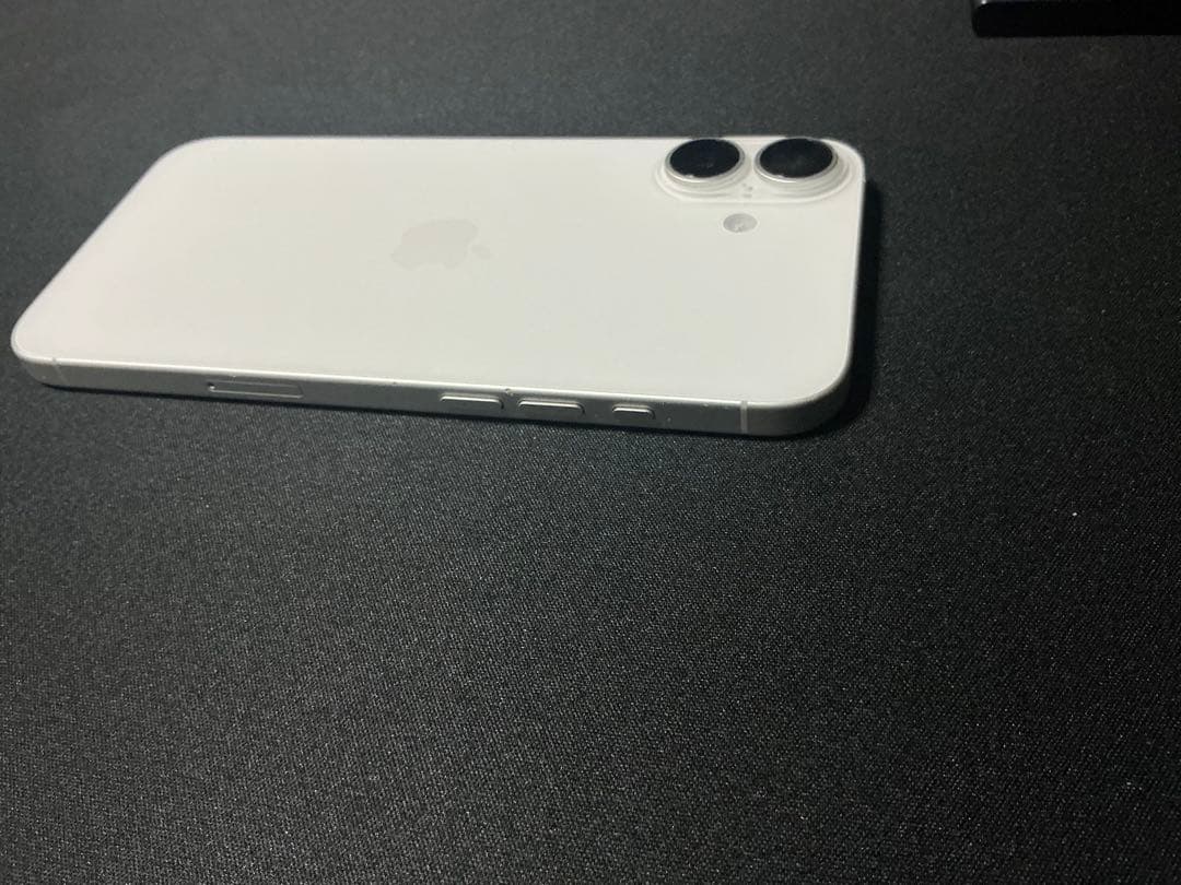 iPhone16Plus512gb 早い者勝ちです。