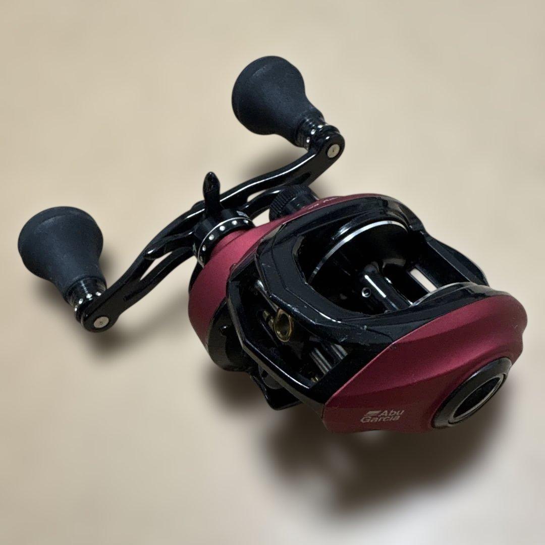 アブガルシア　レボビースト ロケット40 右