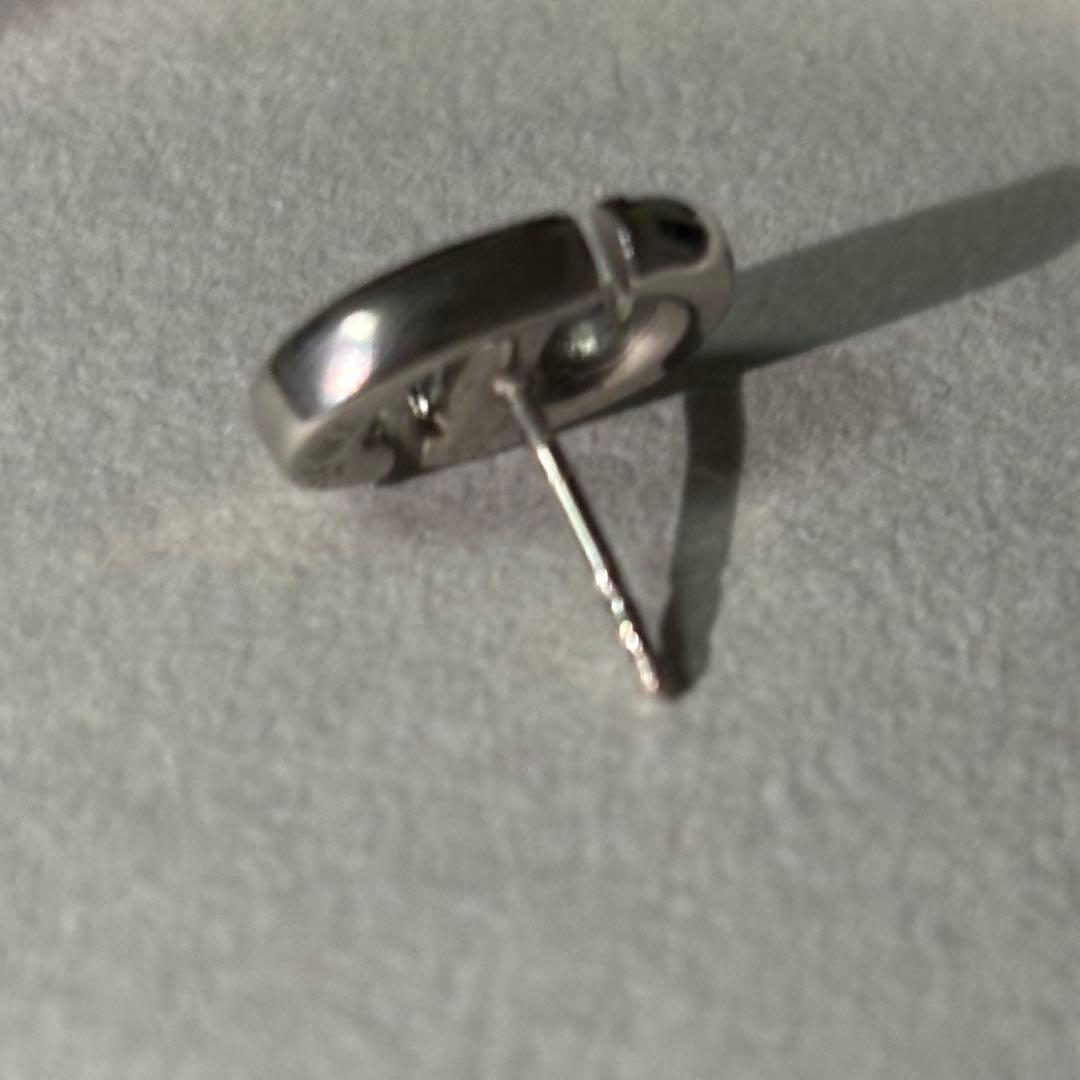 【限定値下げ】DIOR CD NAVY スタッドピアス（片耳）ディオールピアス