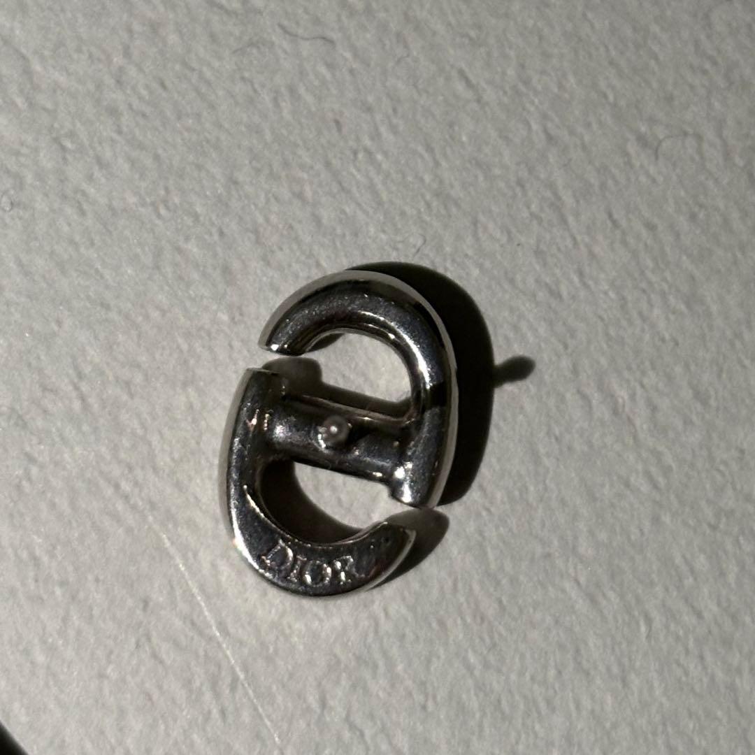 【限定値下げ】DIOR CD NAVY スタッドピアス（片耳）ディオールピアス