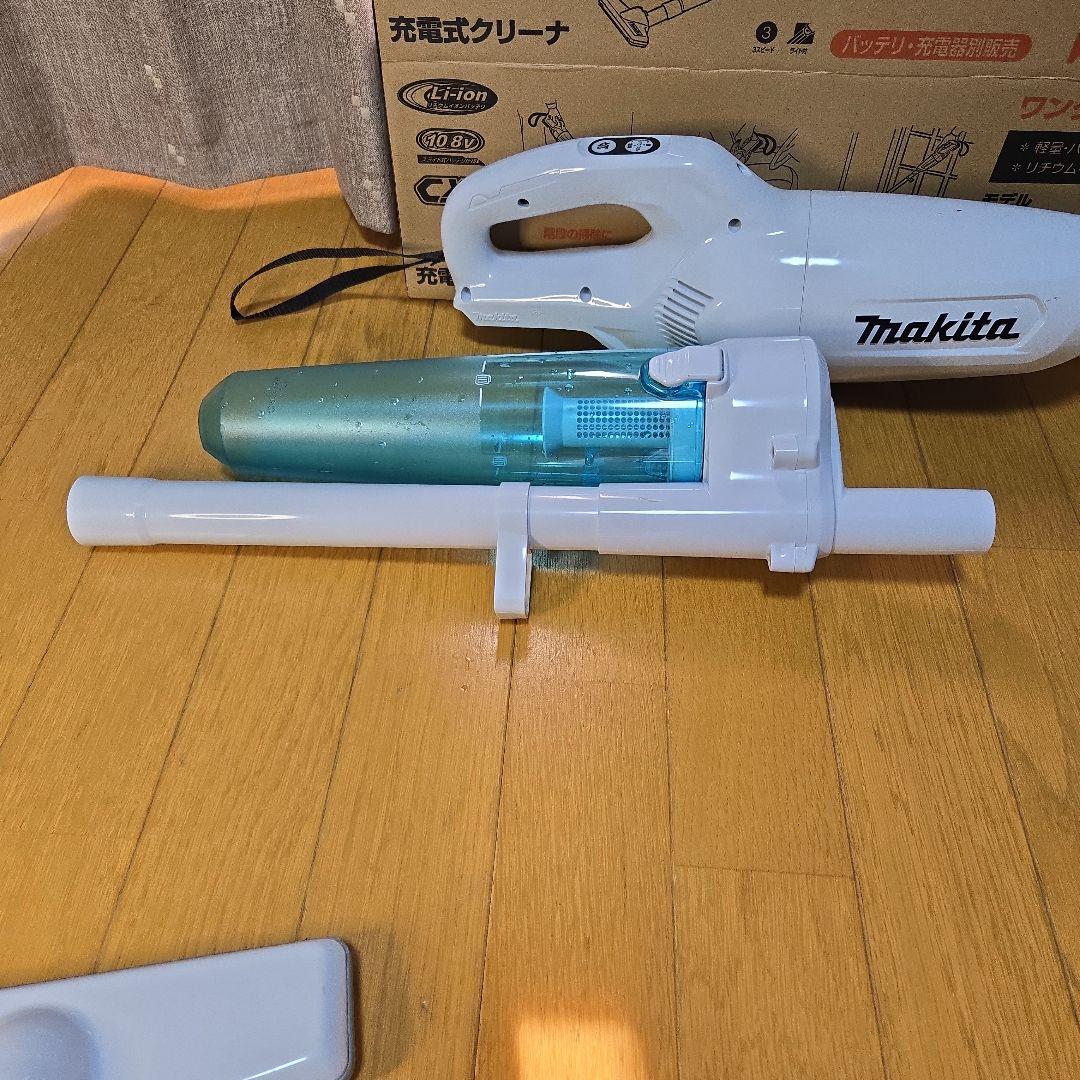 マキタ CL108FD 充電式クリーナー 掃除機 サイクロンアタッチメント付き